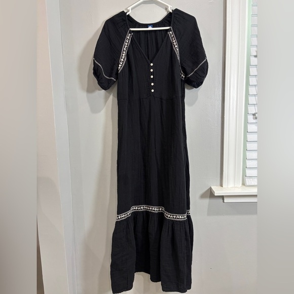 Old Navy Black Crinkle Crepe Gauzy V-Neck Boho Maxi Prairie Dress Size Small - Picture 3 of 15